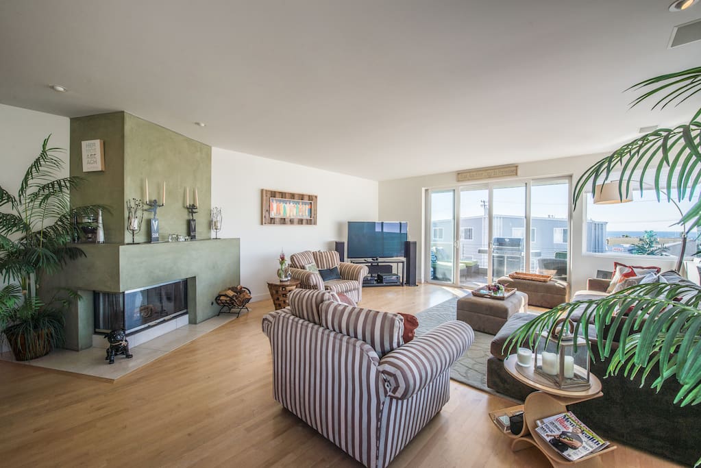 Open living room with ocean view