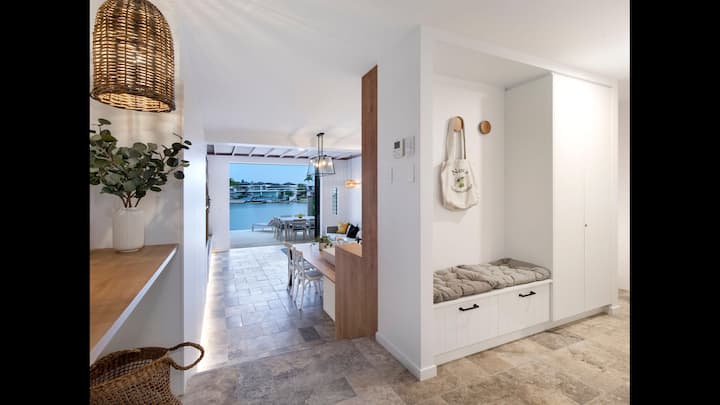 Waterfront Beachside Paradise -Weyba Quays Noosa - オーストラリア