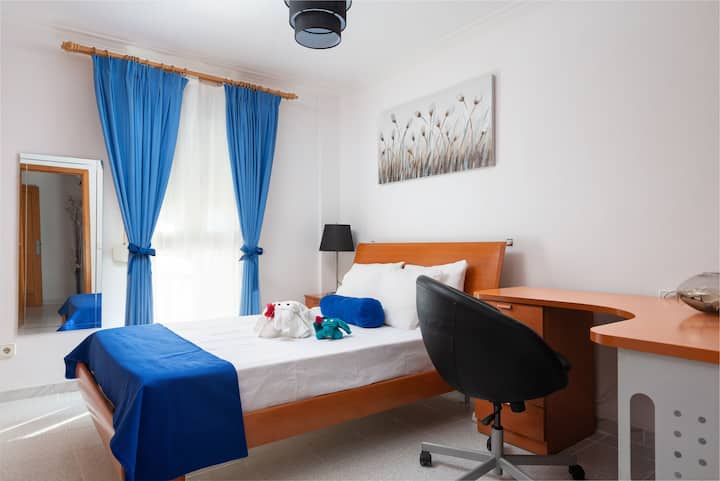 Recámara 2 - Cama matrimonial pequeña