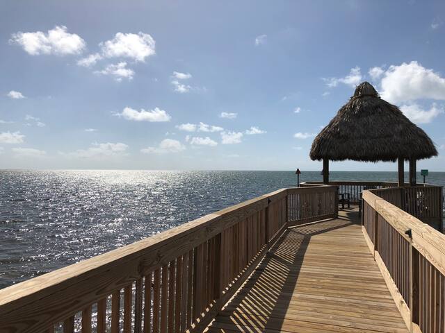 Get out of the cold! Oceanfront Sea View Condo.