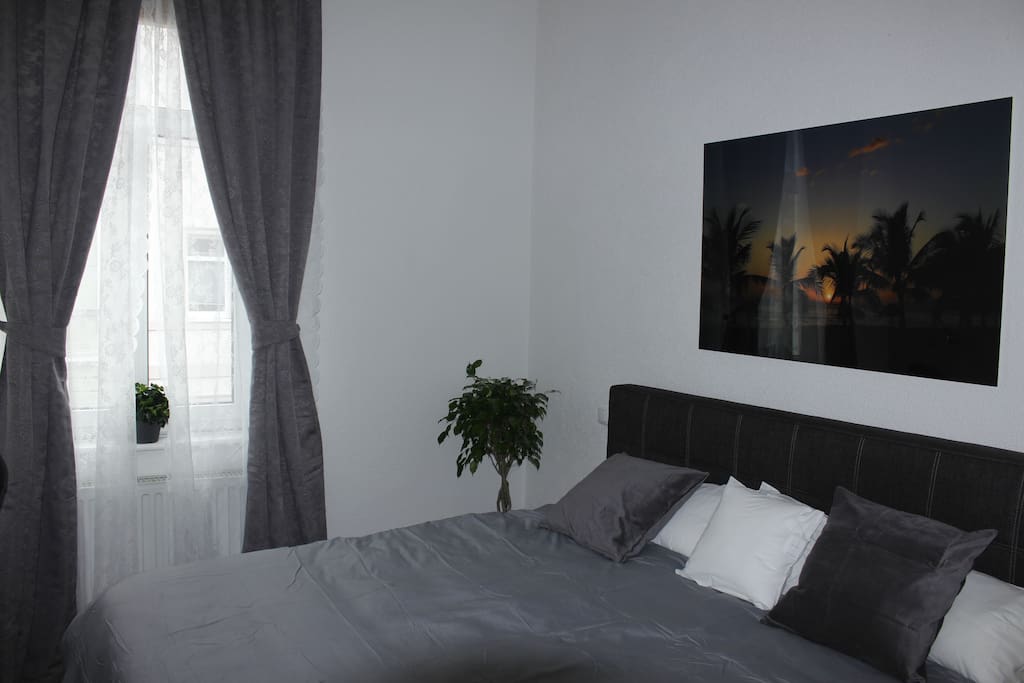 Schlafzimmer/ bedroom