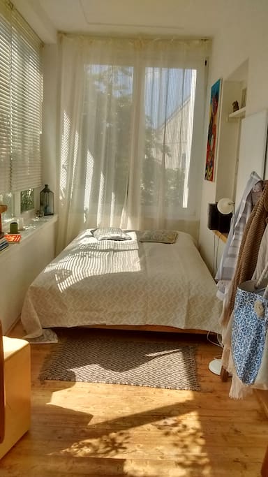 Im Sommer - mein Schlafzimmer im Wintergarten!