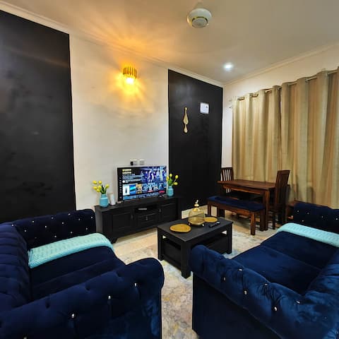 2 bdrm Apt on kinondoni Rd Near American Chips,
