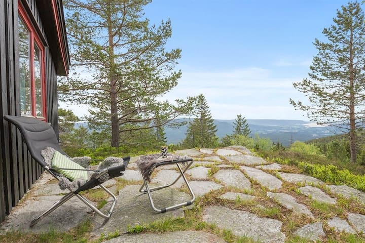 Cozy mountain cabin at Lifjell