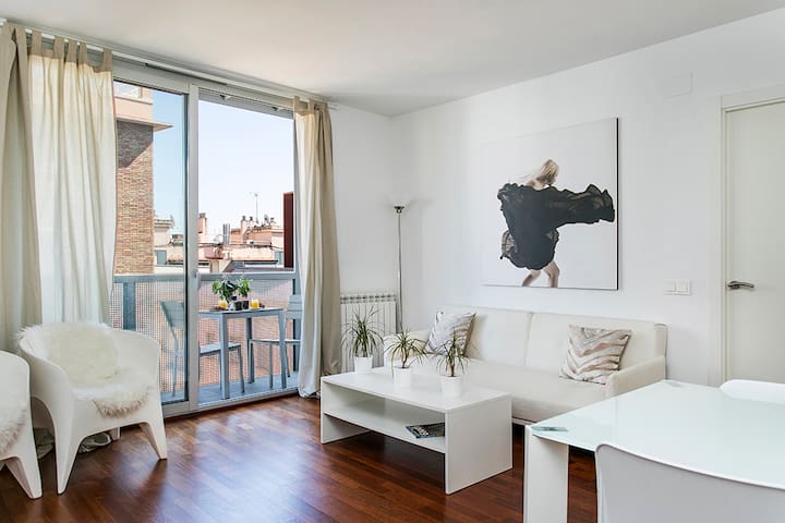 The Miró Penthouse by Glasir Homes