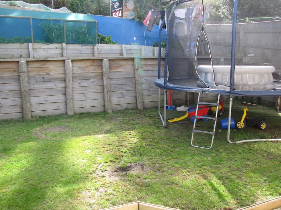 Backyard complete with trampoline