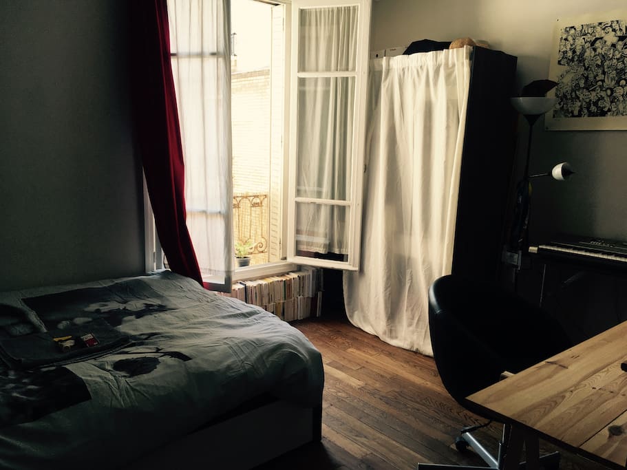Chambre vue de l'entrée