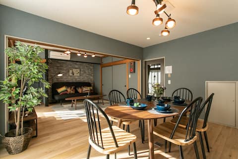 100 ㎡ [2-minute walk from the station] 10 minutes direct to Namba/large and comfortable space/enjoy 