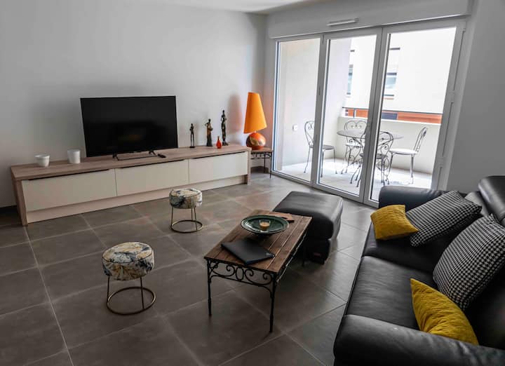 Appartement Récent 50 M De La Plage ! - Saint-Raphaël