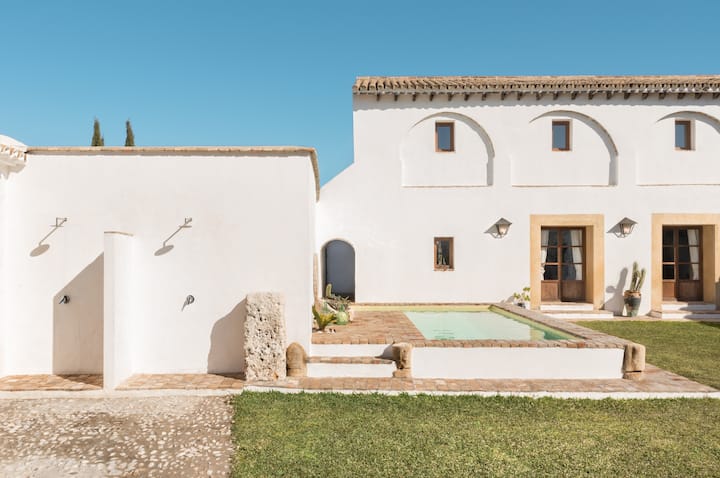 Casa Rural De Lujo Para Grupos Andalucia Cádiz Villas En Alquiler En Jerez De La Frontera Andalucía España