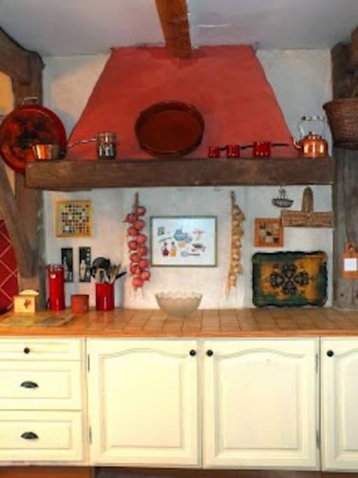 Well equipped farmhouse kitchen