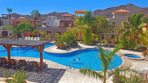 Loreto Bay Poolside Living + Steps from the Beach