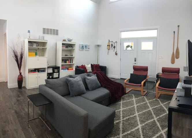 Lake House by the Bay