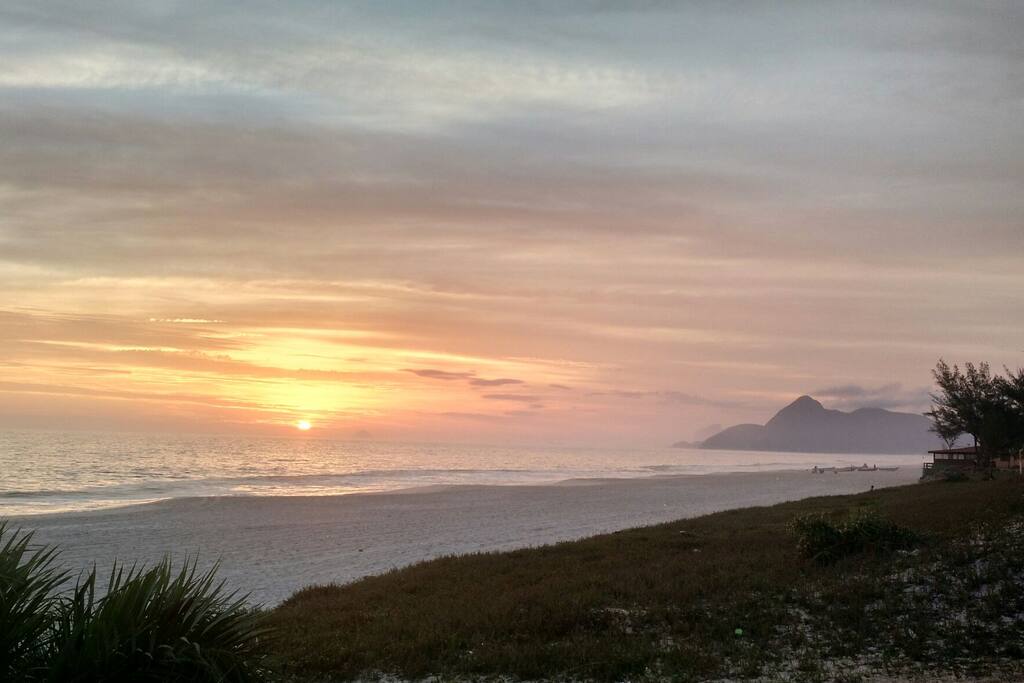 O pôr do Sol em Itaipuaçu