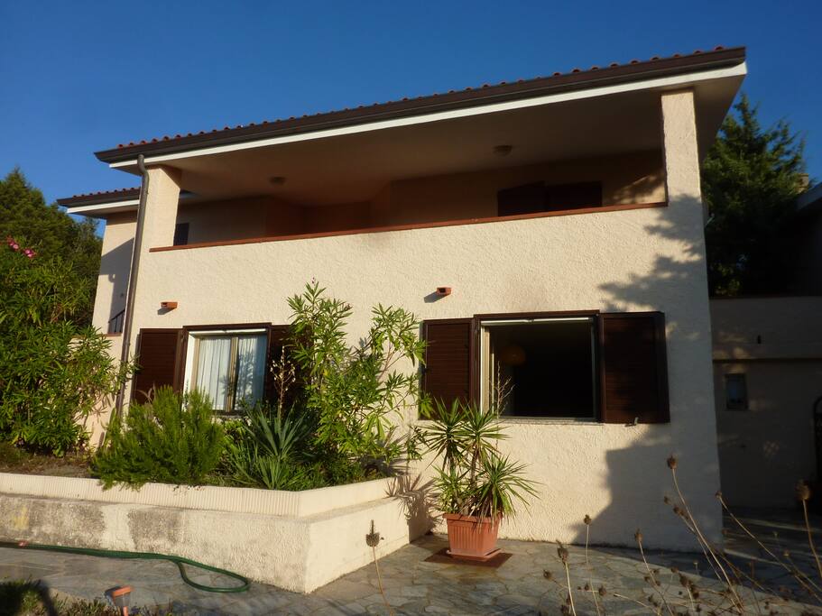 Villetta intera - Finestra in basso a dx