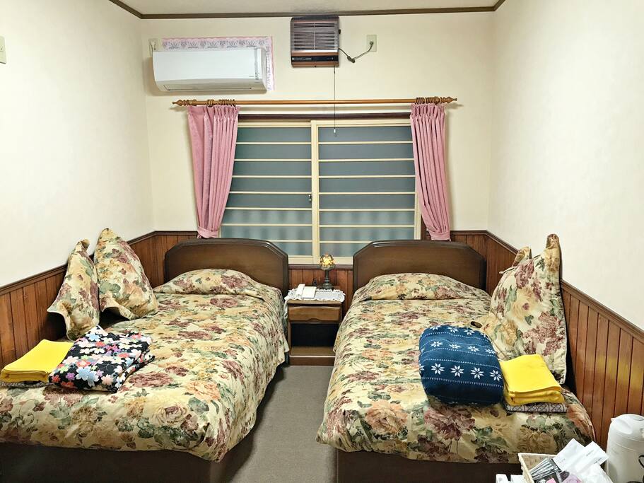 The size of the room for your stay and sleeping is 12 m².
