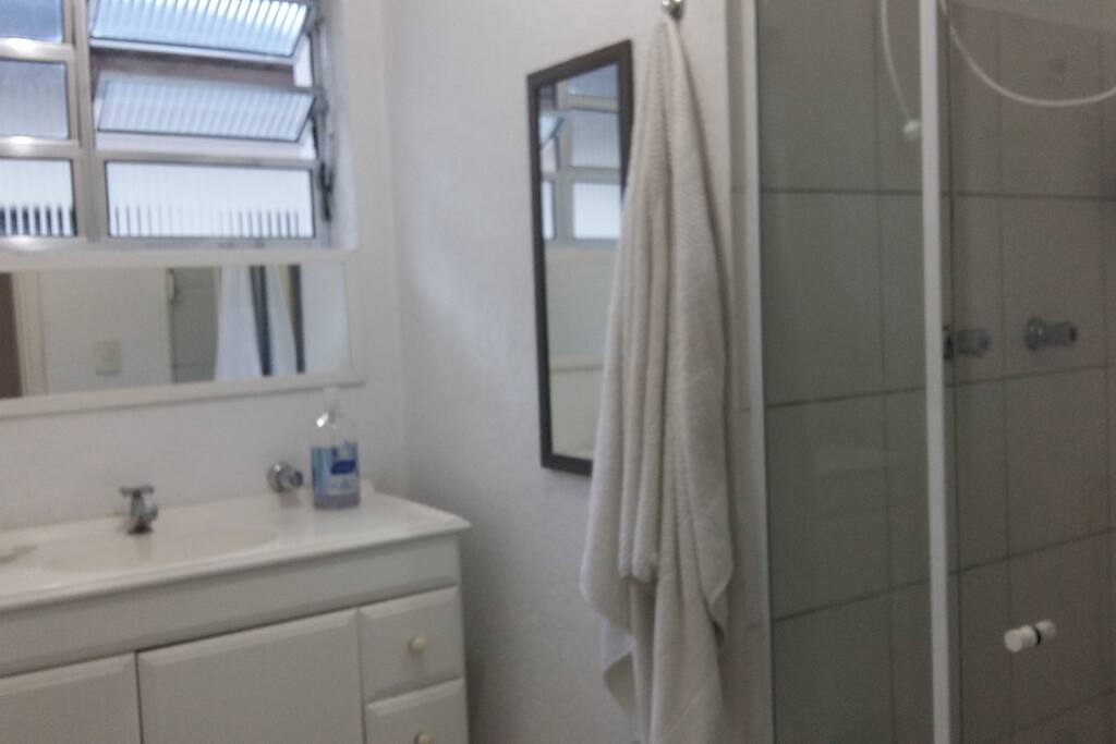 BANHEIRO SUITE.