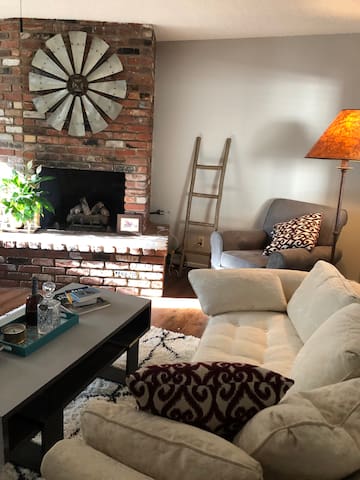 “The Cozy Breeze Inn” We can help fire evacuees!