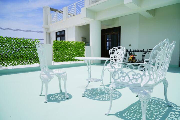 3-minute walk from Araha Beach!*Ai House