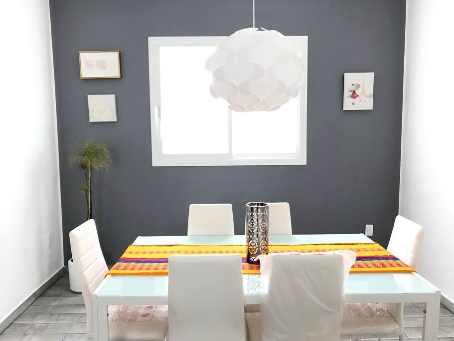 Illuminated+cozy apt close to The Angel of Independence