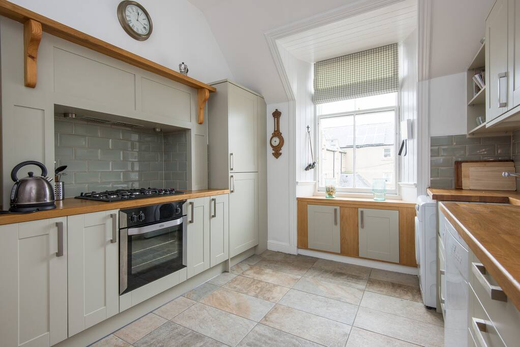 Large kitchen and diner