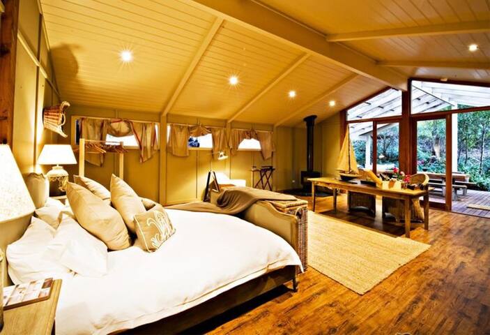 Exclusive Use – Tussie Mussie Vineyard Retreat gallery image 2