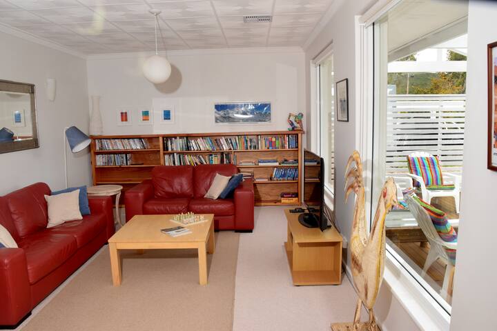 Stingray Beachhouse gallery image 4