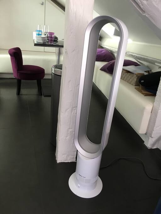 Dyson Airtower