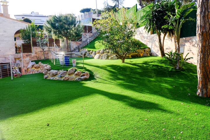 Fabulous Villa “EcoGeoSol” 80m to the beach gallery image 5