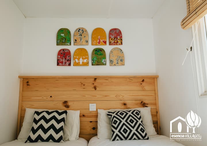 ห้องเตียงแฝด (Twin Bedroom)