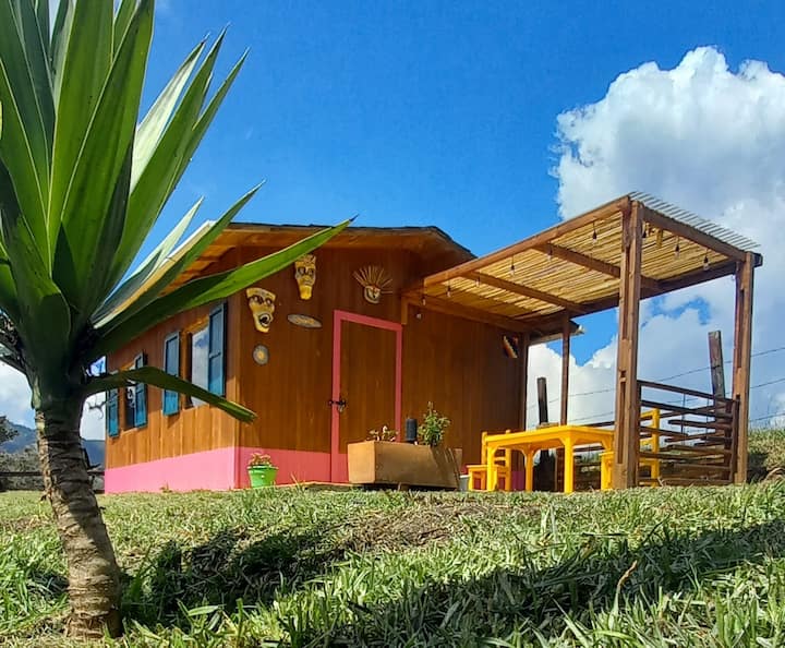 Cozy mini house with panoramic view Tiny houses for Rent in Vereda