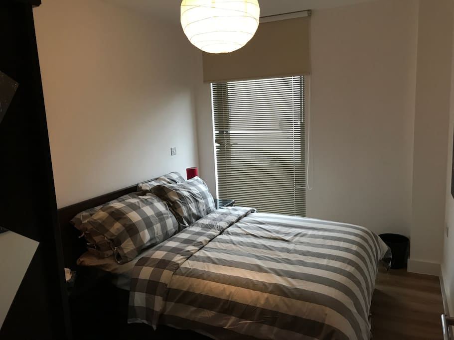 Guest bedroom