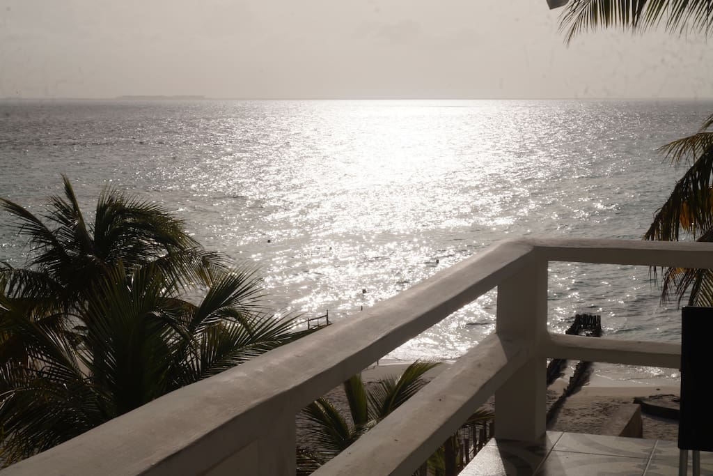 WONDERFUL SEA VIEW