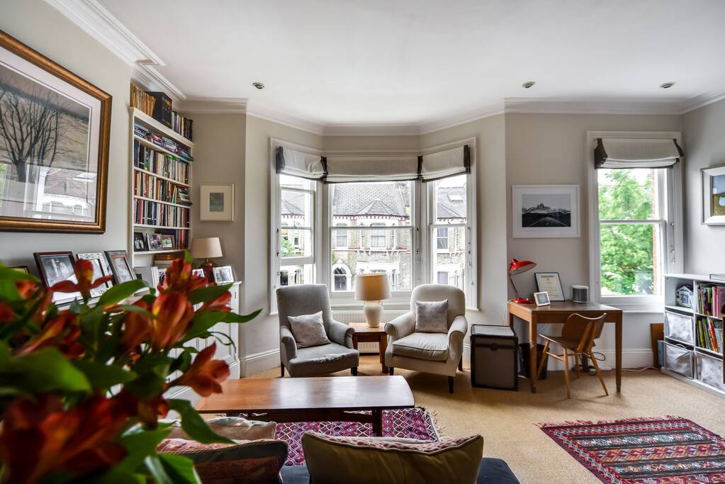 And a large living area.