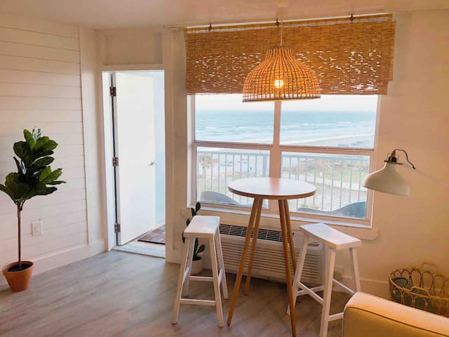 Beachbury Bungalow - Beach Front View