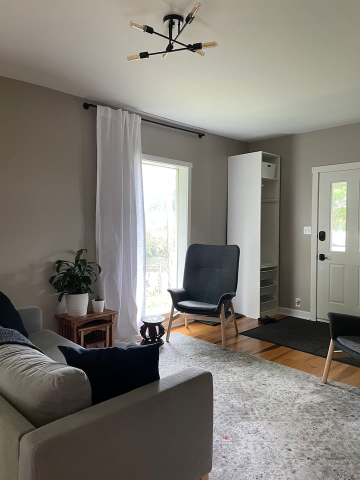 Walkable Minimalist - Bloomington, IN