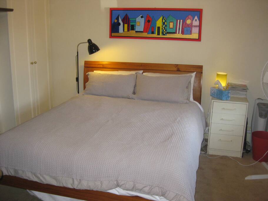 Comfy queen-sized bed