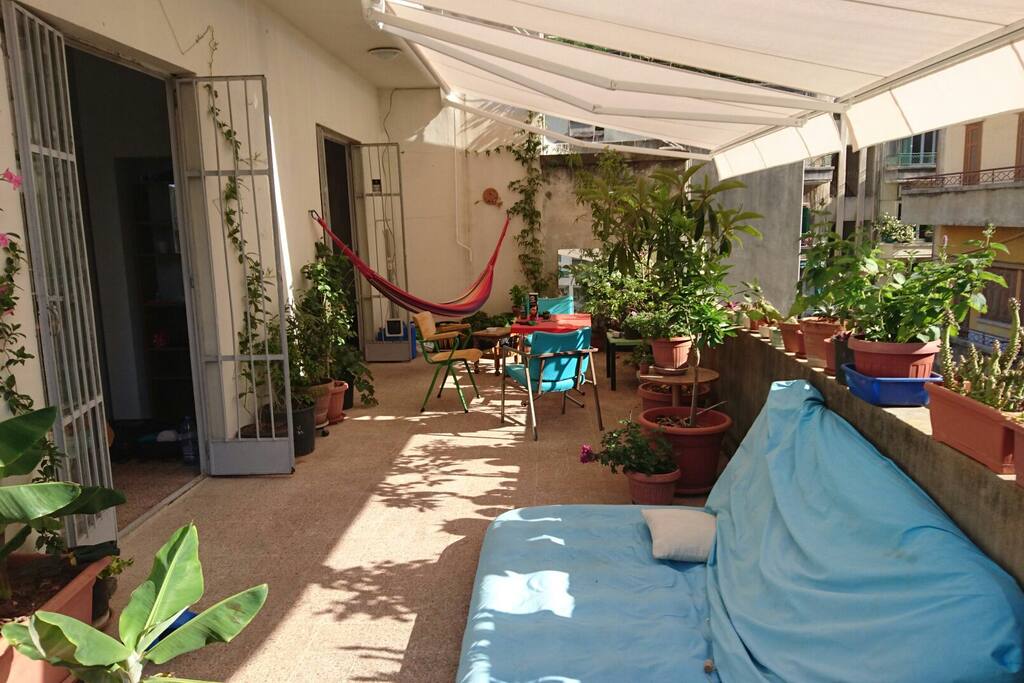 massive terrace, live outdoors, perfect laziness