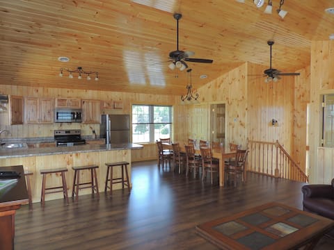 Your home away from home 5 bedroom/3 bath (#21)