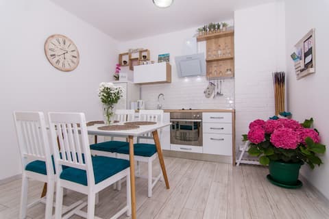 Apartman Sun Solin ,2 bedroom,5 km to centar Split