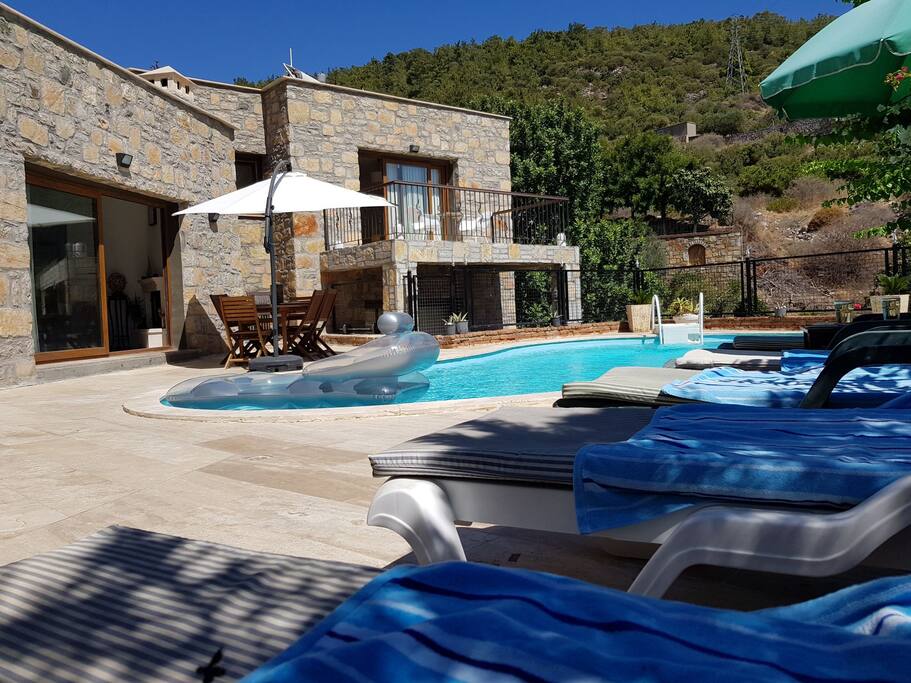 Relax with your days in the sun