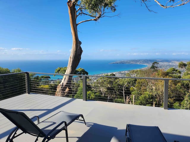 Stunning View Entire Villa【3Beds + 3Bathtubs】 gallery image 2