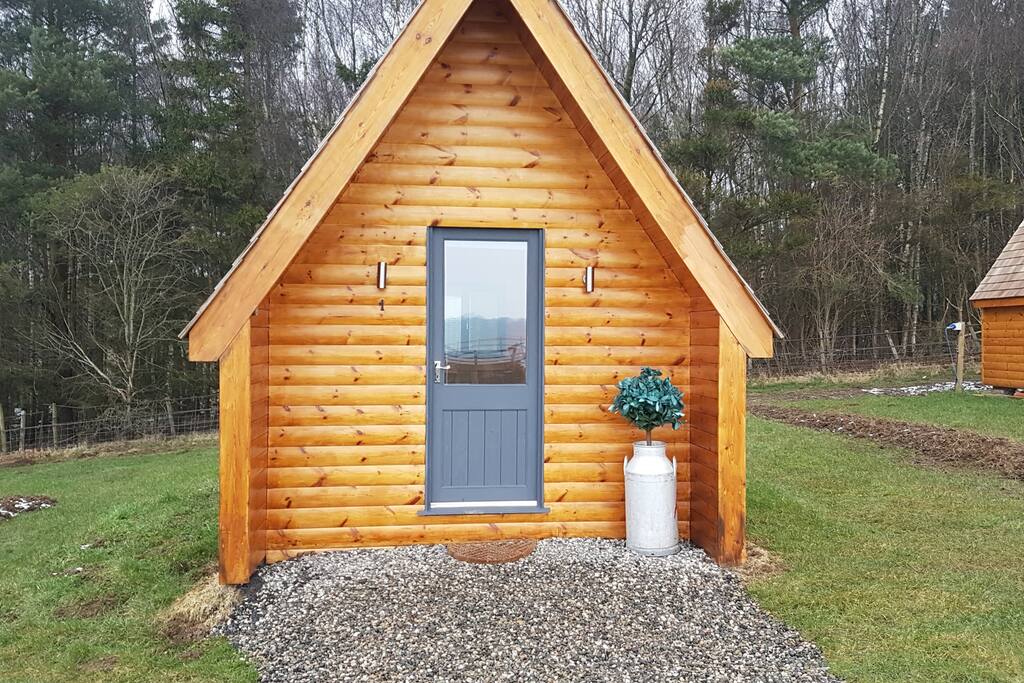 Cabins 1 and 2 (Cabin 1 has King size bed ... Cabin 2 has double size bed).