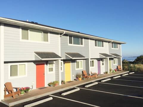 NyeBeach PurpleDoor/2 King BRs/Easy to Beach/Shops