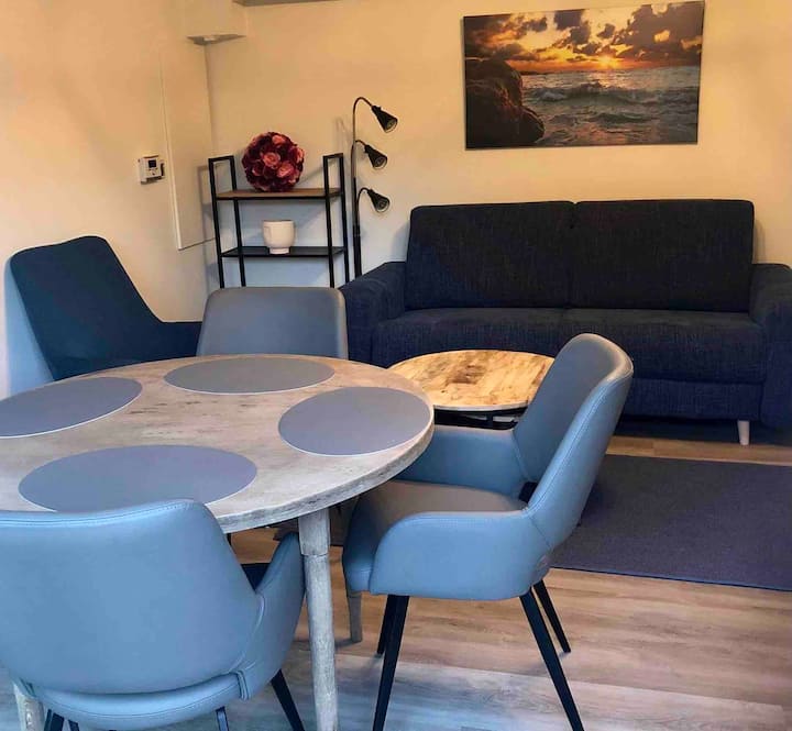 Garden Apartment + Terrace (1 Km From The Beach) - De Panne