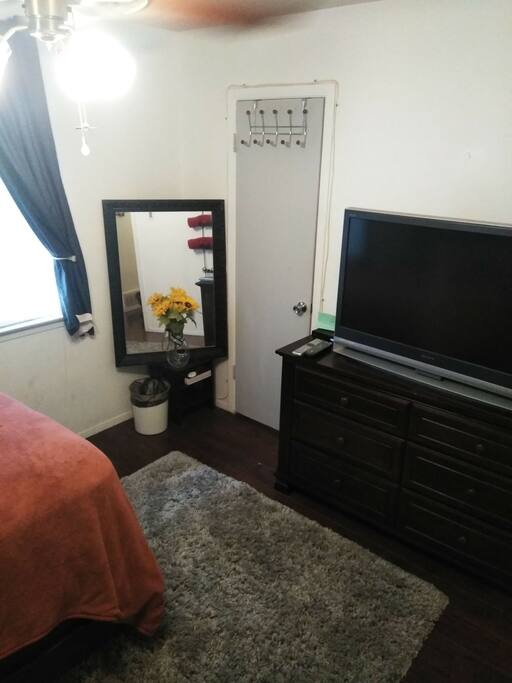 Other half of guest bedroom