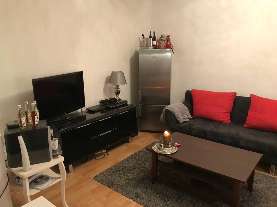 Wohnzimmer aus Blickrichtung Essbereich
