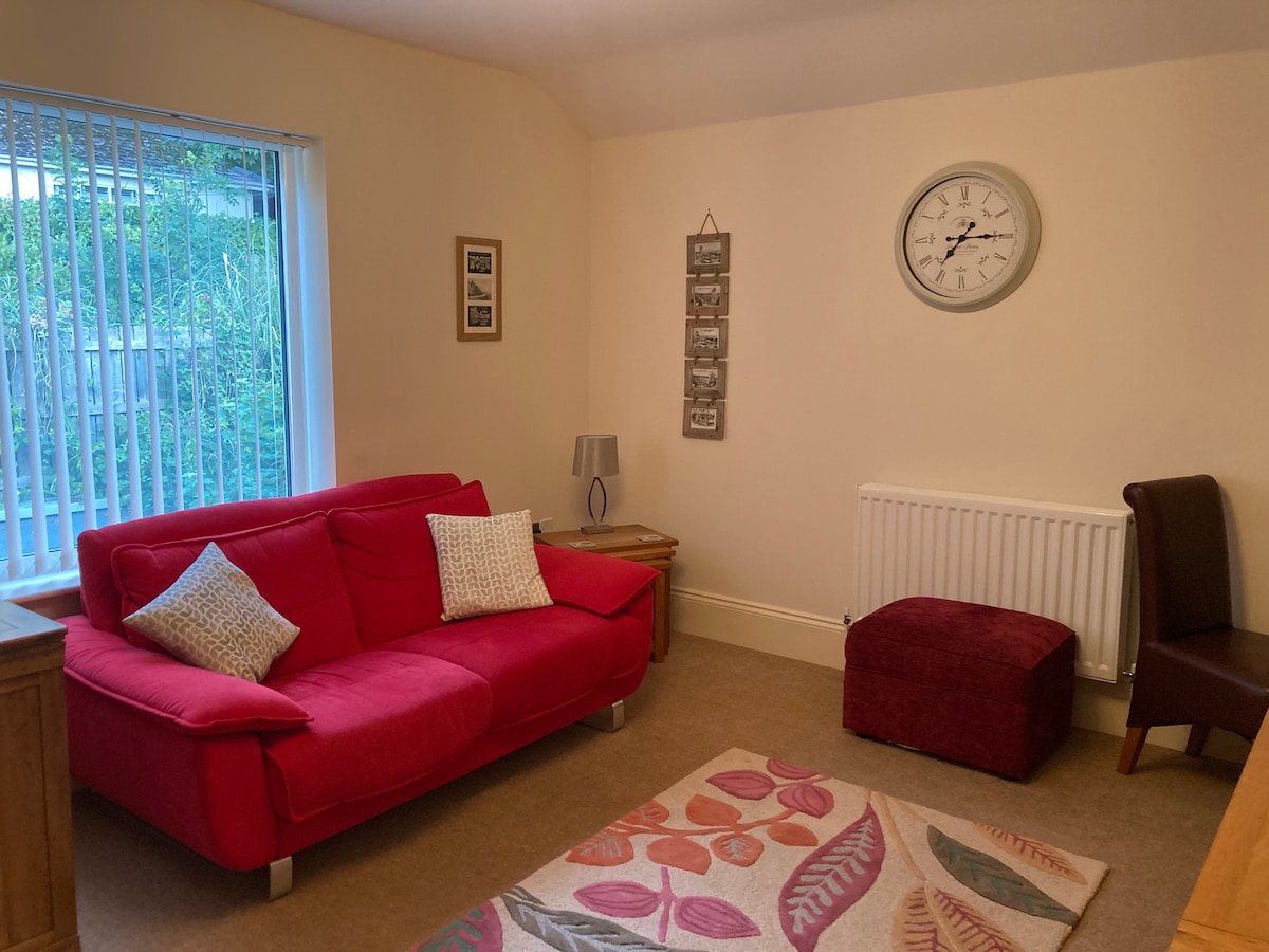 Top performing Airbnb: Modern beachfront second floor 1 bedroom apartment in Filey