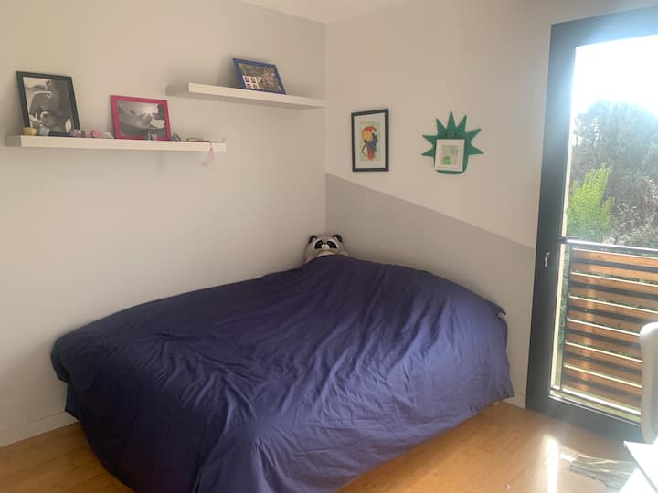 غرفة النوم 2