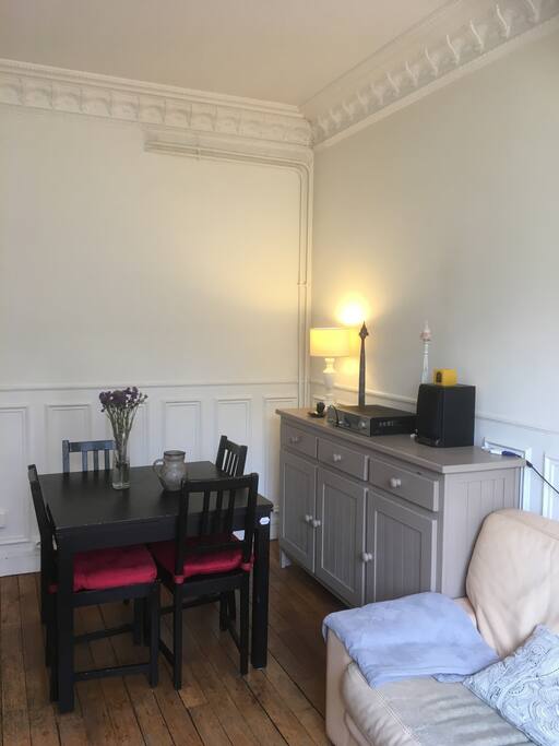 Séjour - salle à manger / Living-room